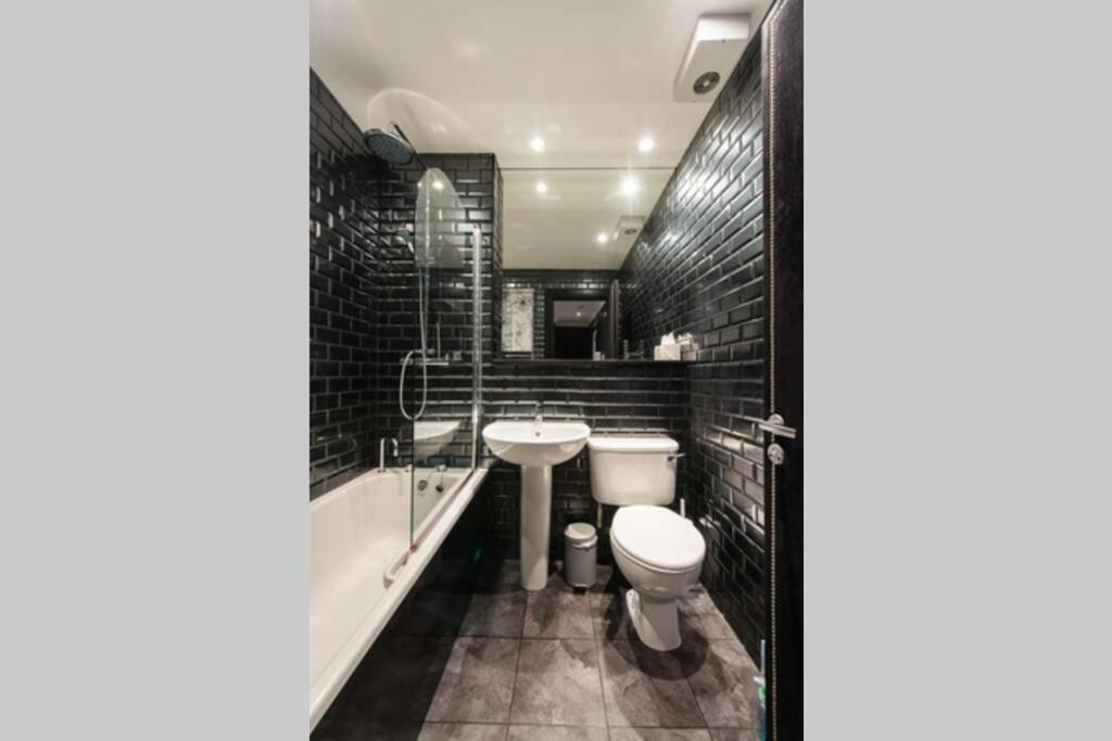 Appartement Royal Mile & Arthur's Seat Apt With Private Parking EDI